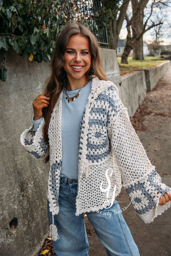 Spring Sippin' Sweater- Cream