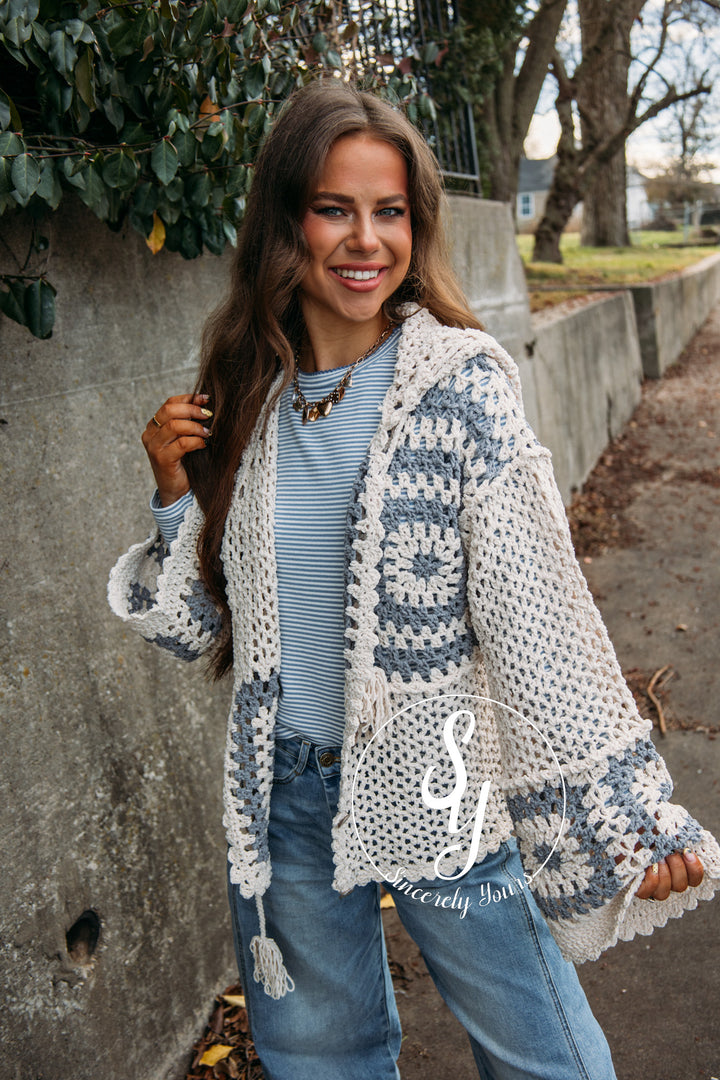 Spring Sippin' Sweater- Cream