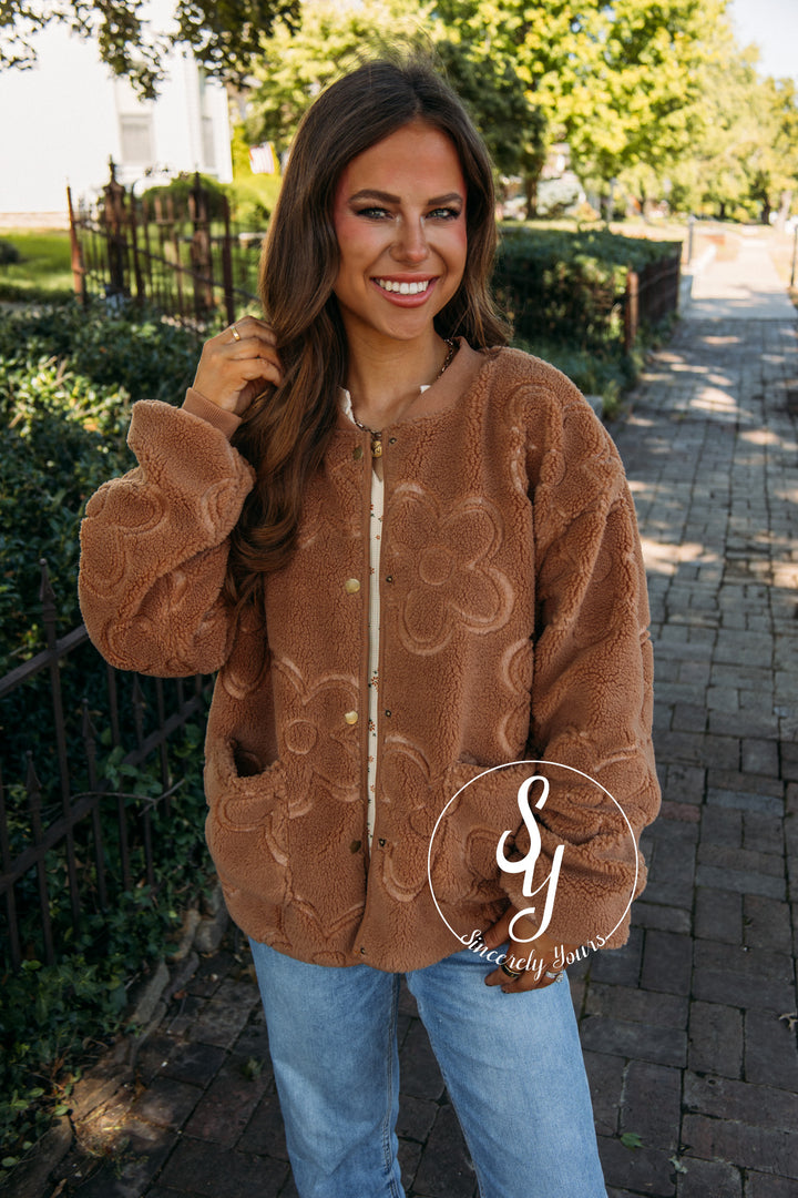 Keeping Warm Jacket- Camel