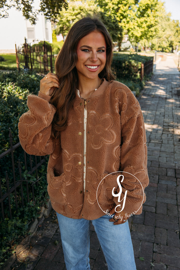 Keeping Warm Jacket- Camel