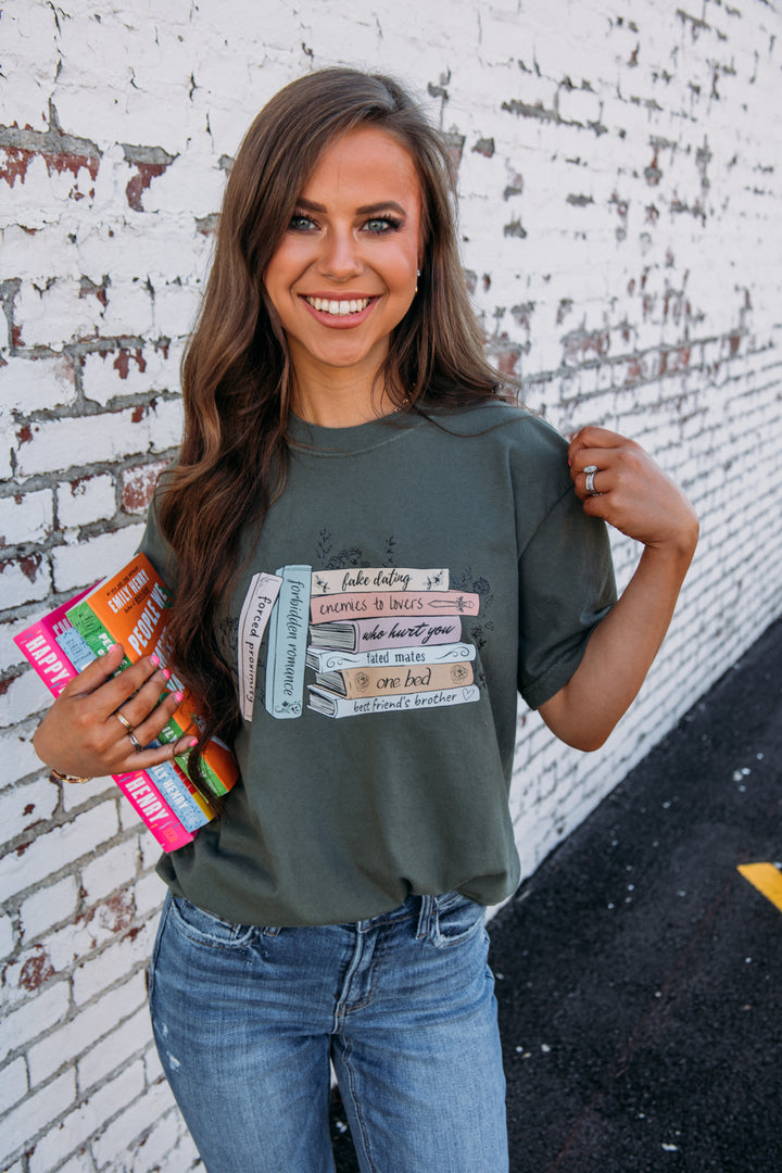 Book Lover Tee - Sage