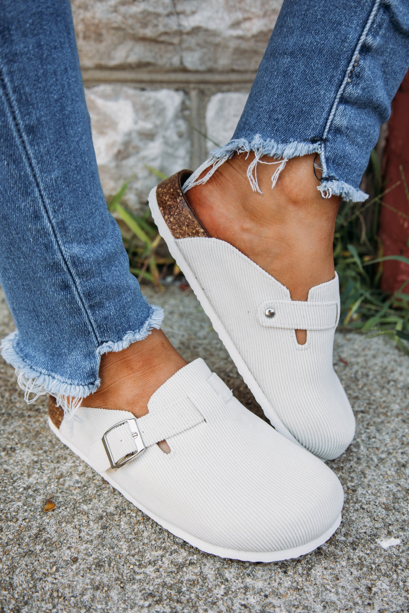 Bree Clog -Cream