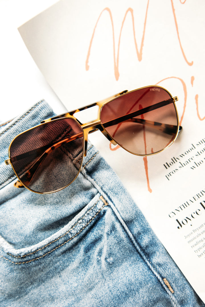 Bright Side Sunglasses -Tortoise Brown