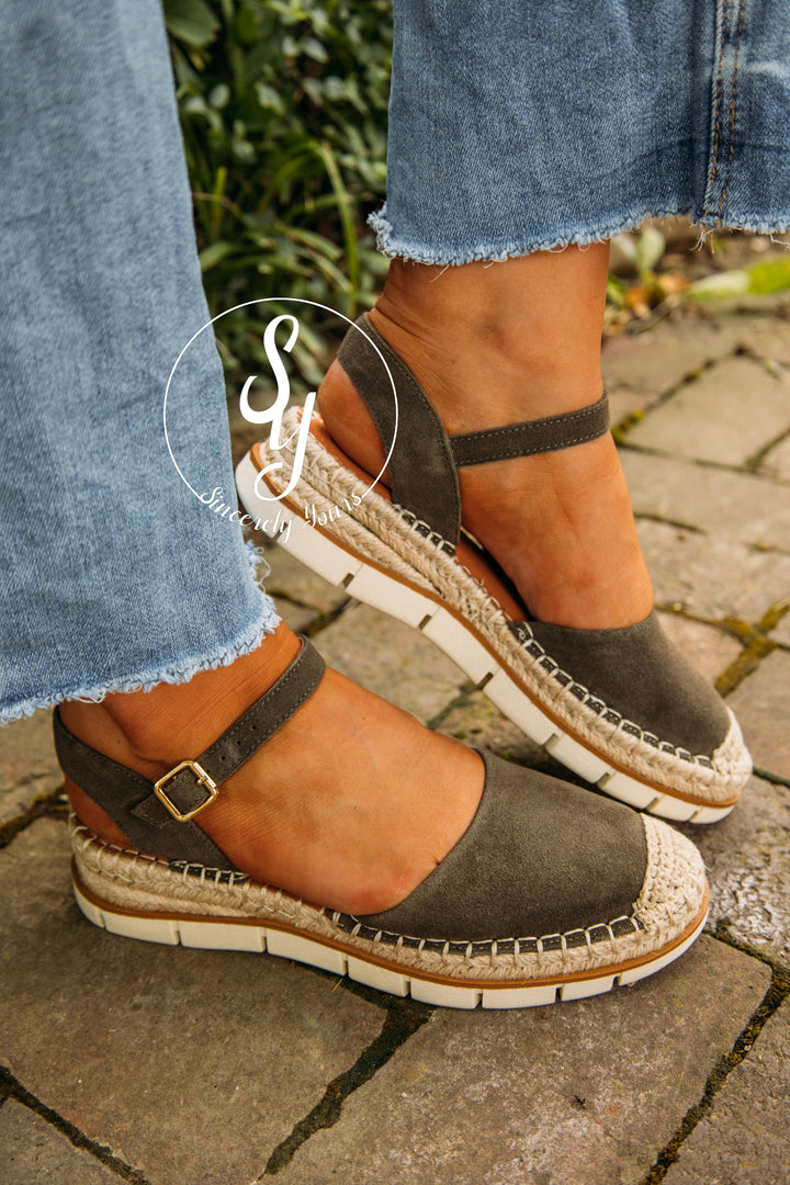 Tegan Mule- Khaki