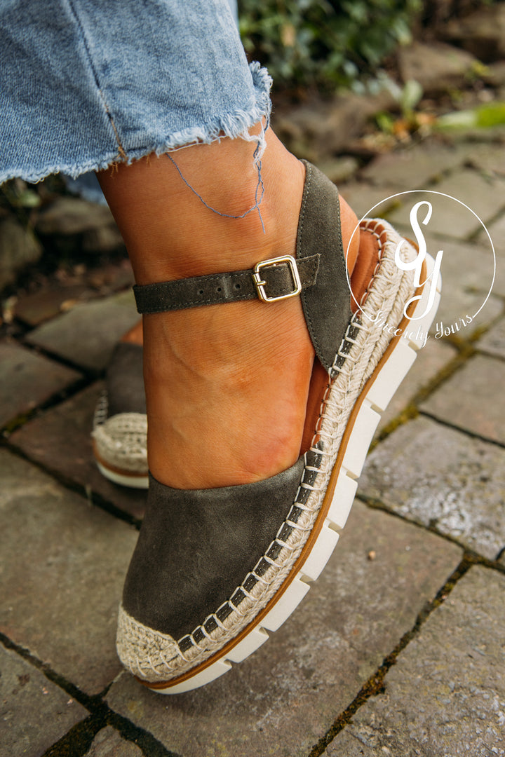 Tegan Mule- Khaki