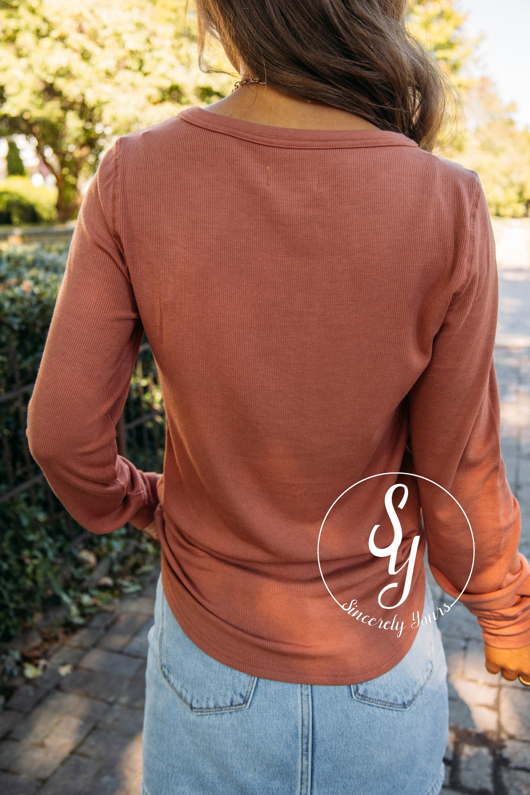 Fall Basic Top-Cedar Wood