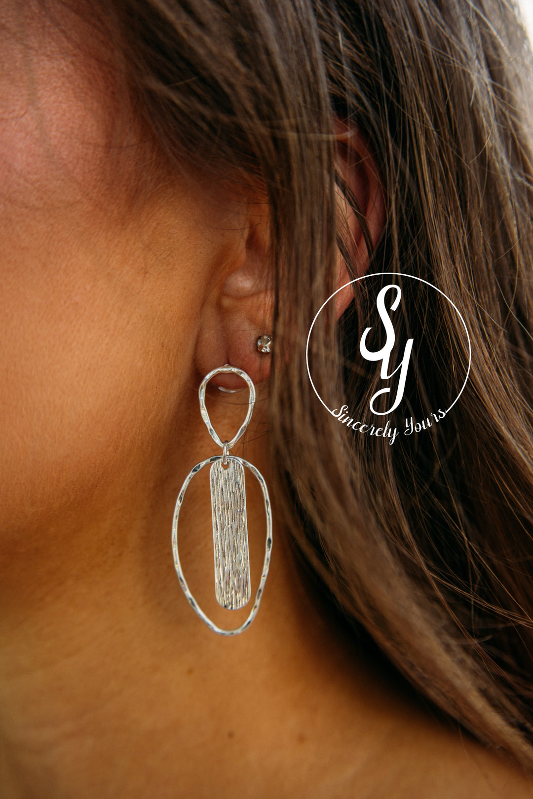 Dainty Delight Earrings- Silver