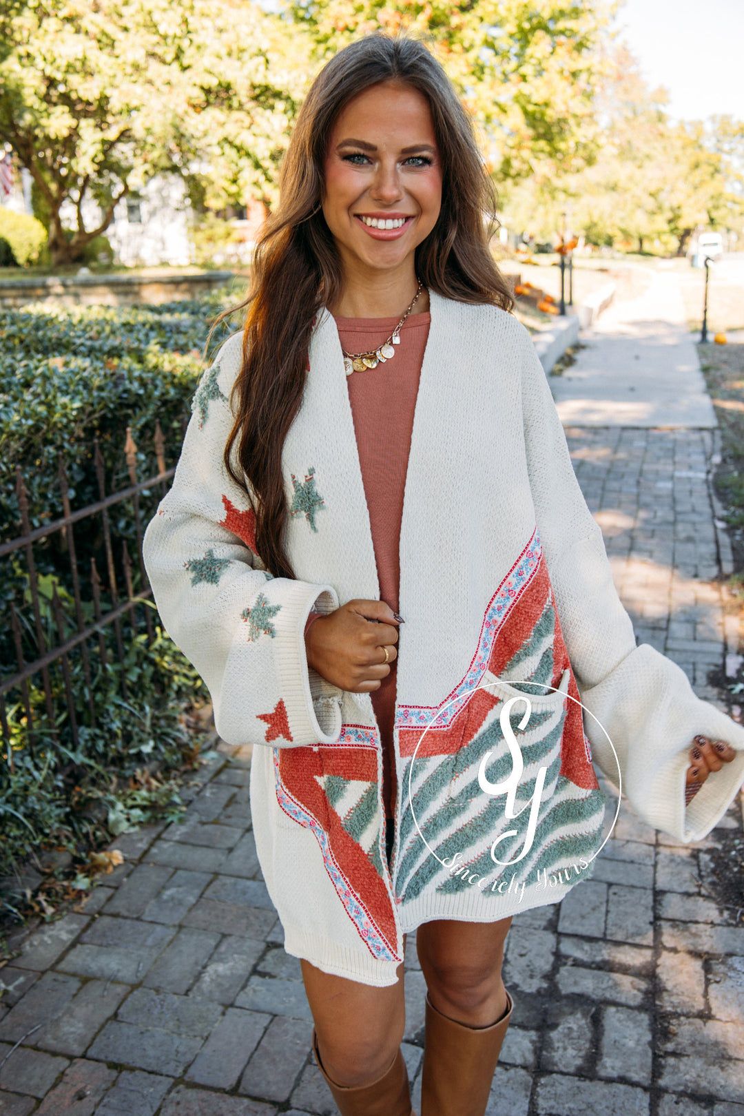 Star Of The Show Cardigan - Cream