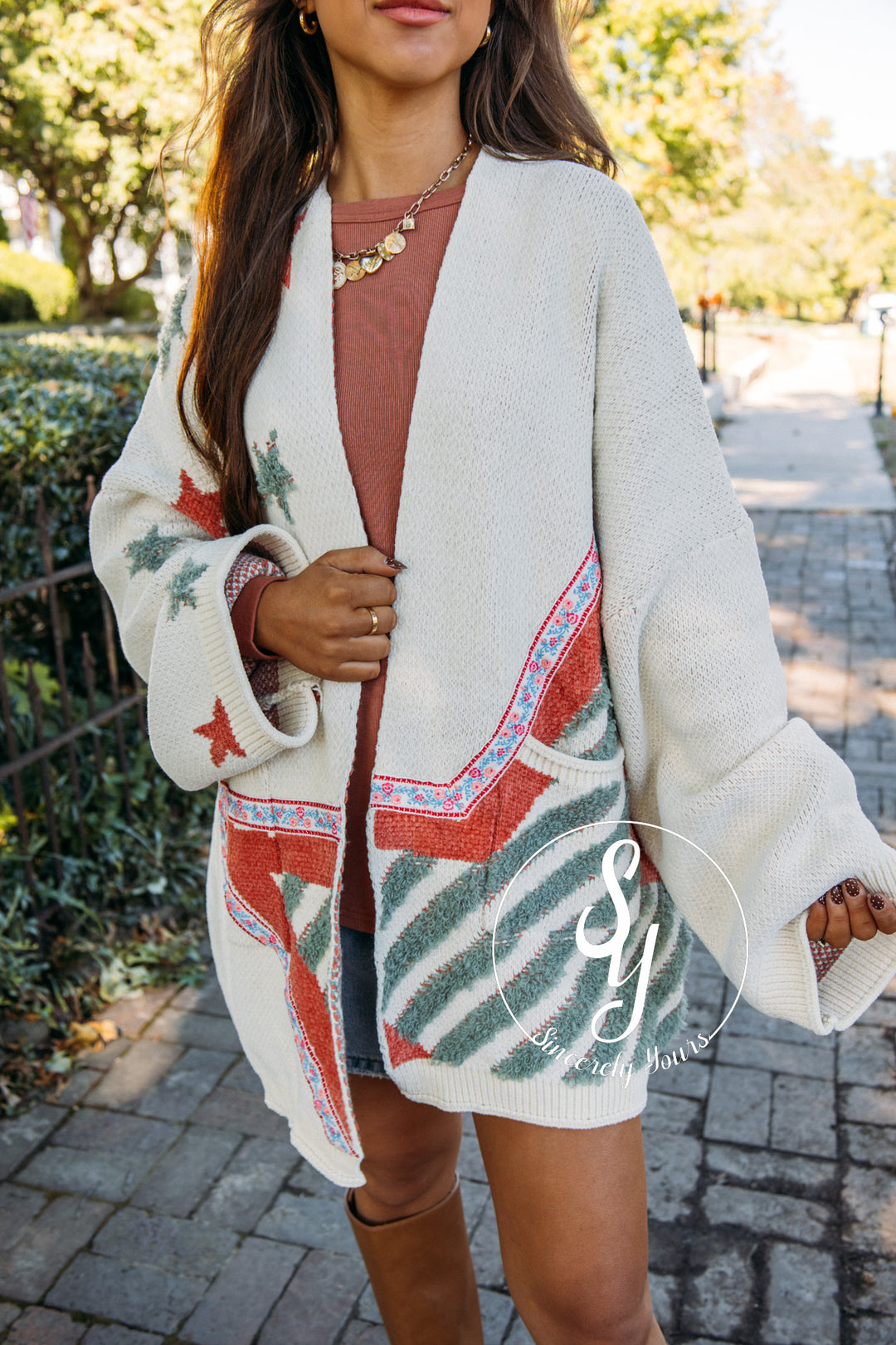 Star Of The Show Cardigan - Cream