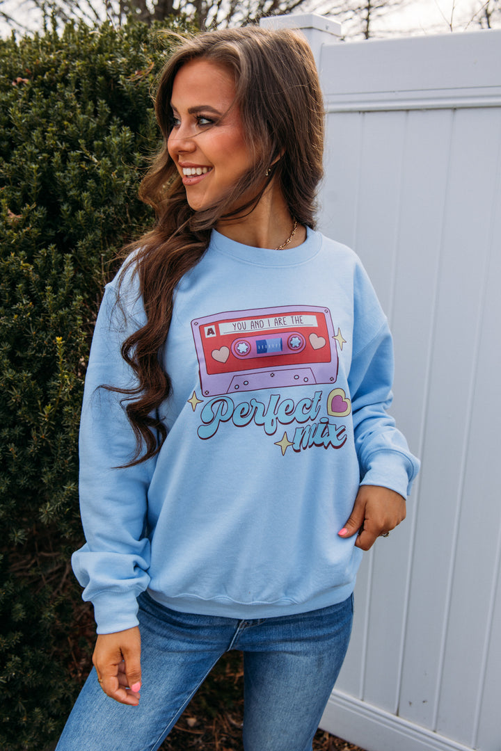 Perfect Mix Sweatshirt - Light Blue