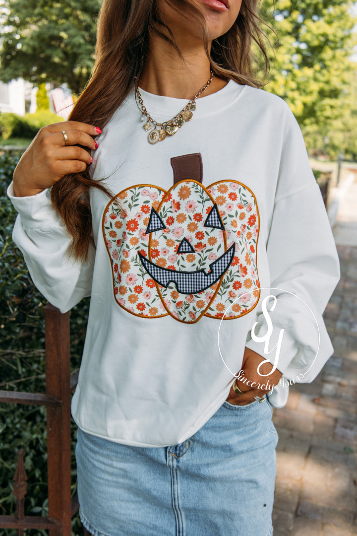 Flower Jack-o'-lantern Crewneck- White