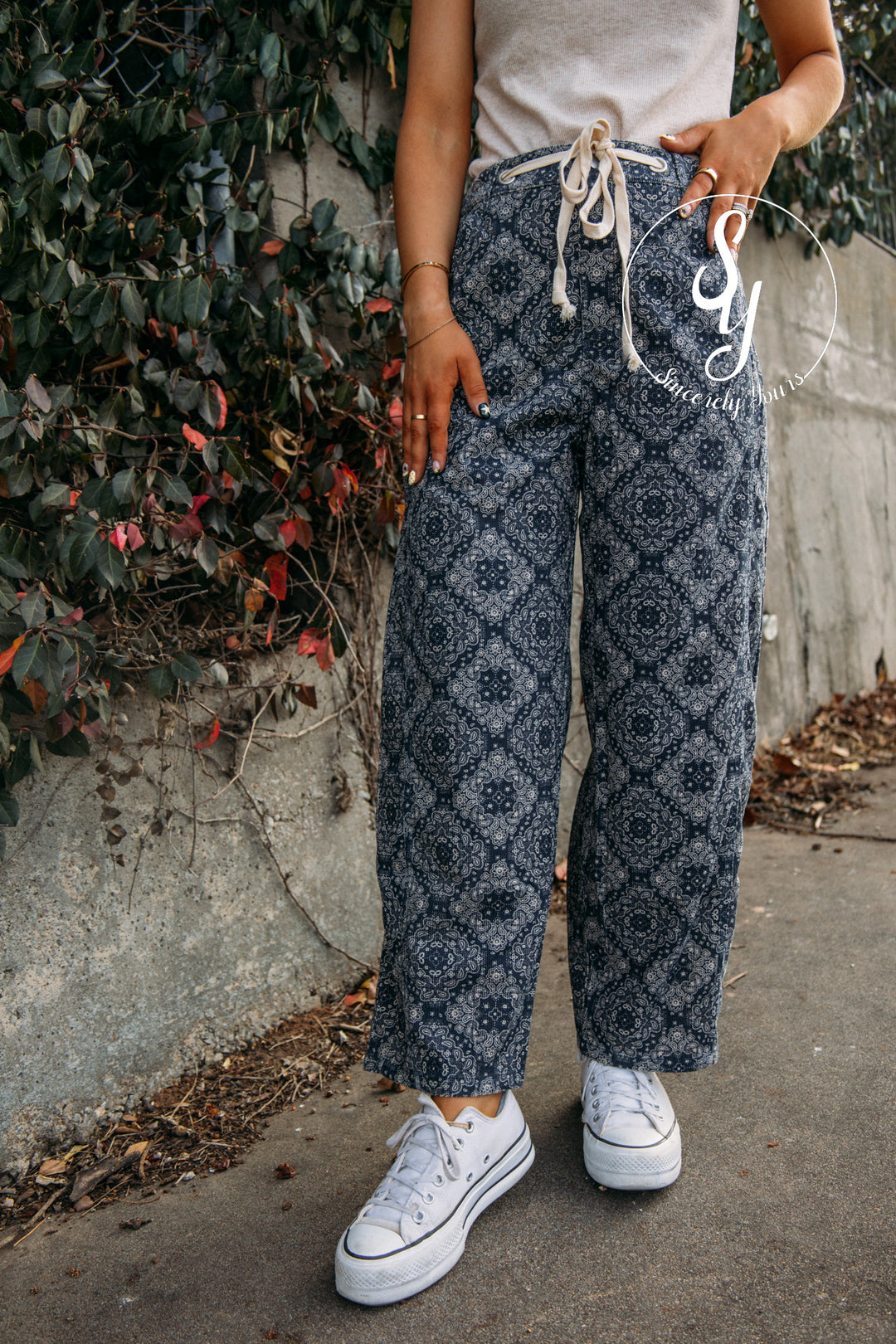 Poppy Barrel Denim - Navy