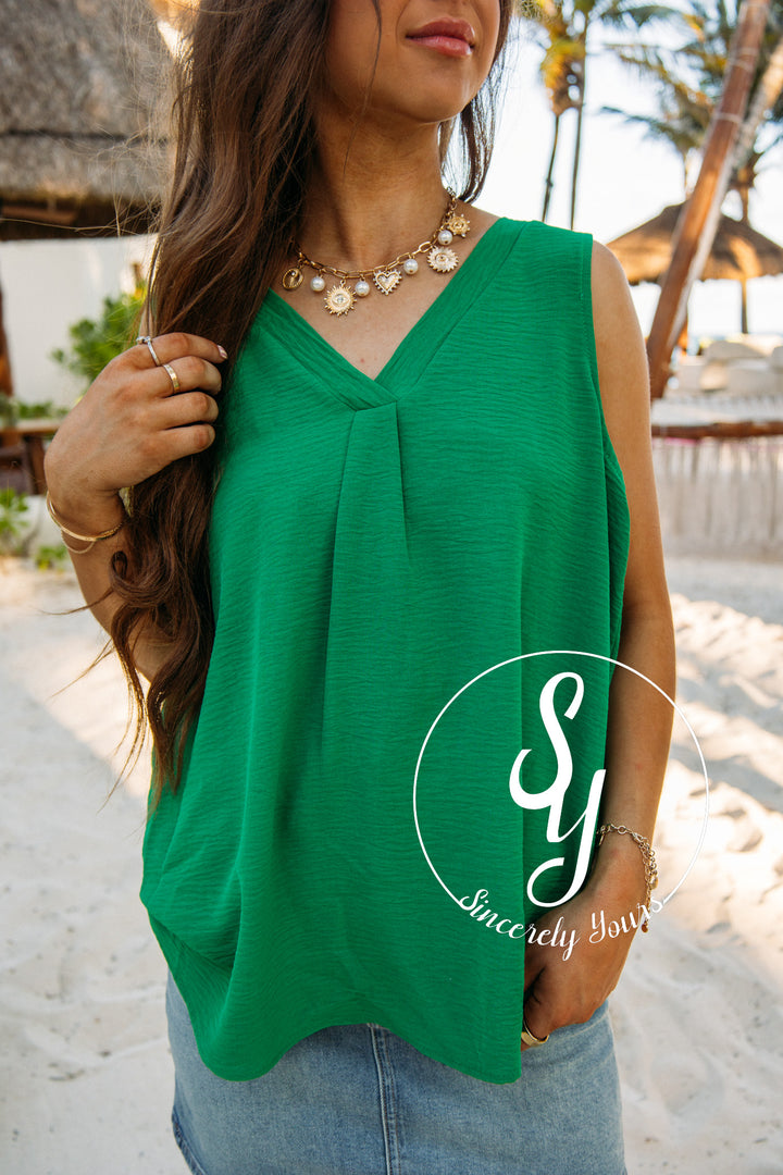 Villa Charm Tank- Kelly Green
