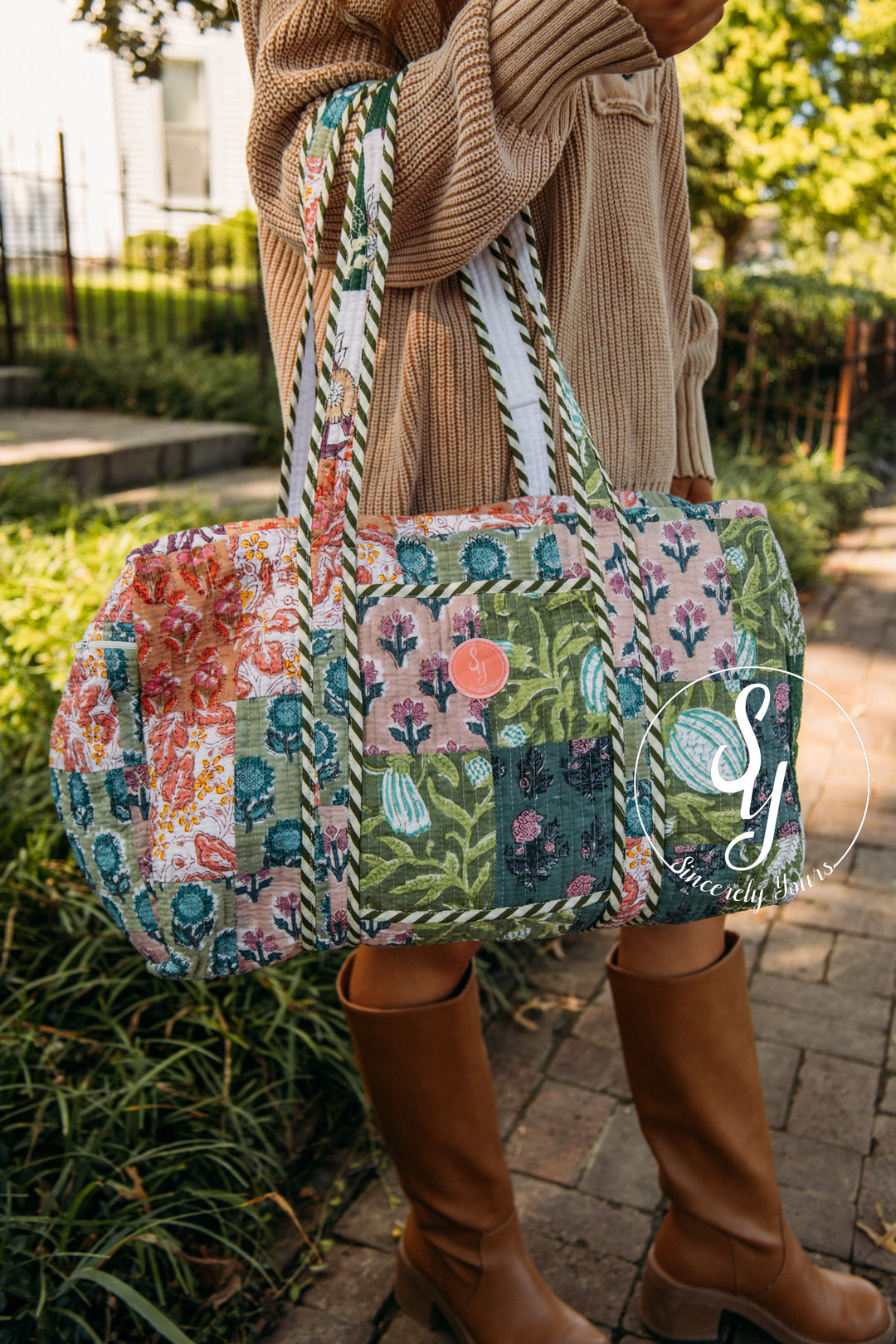 SY Label: Wren Quilted Duffle Bag