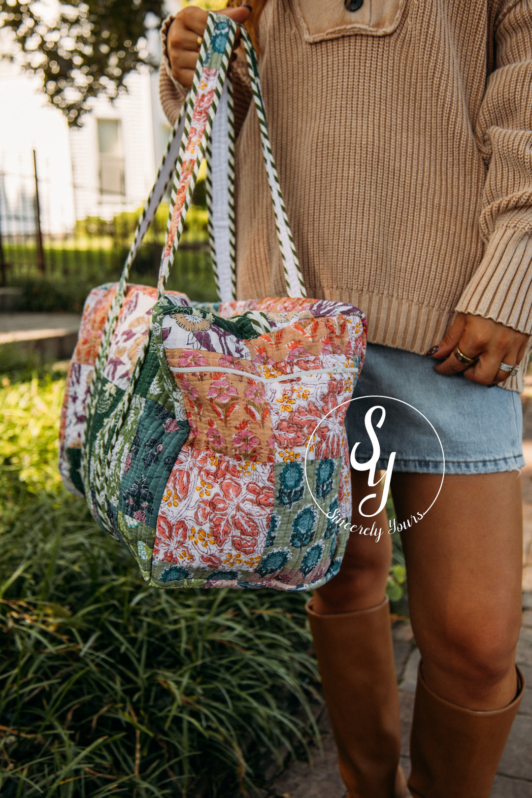SY Label: Wren Quilted Duffle Bag