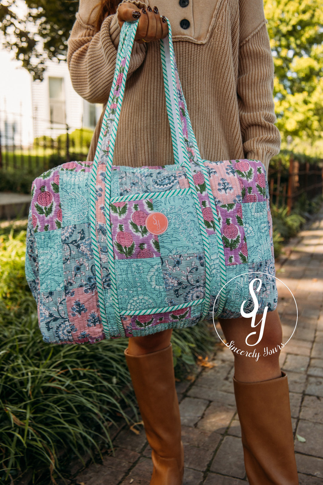 SY Label: Lyra Quilted Duffle Bag