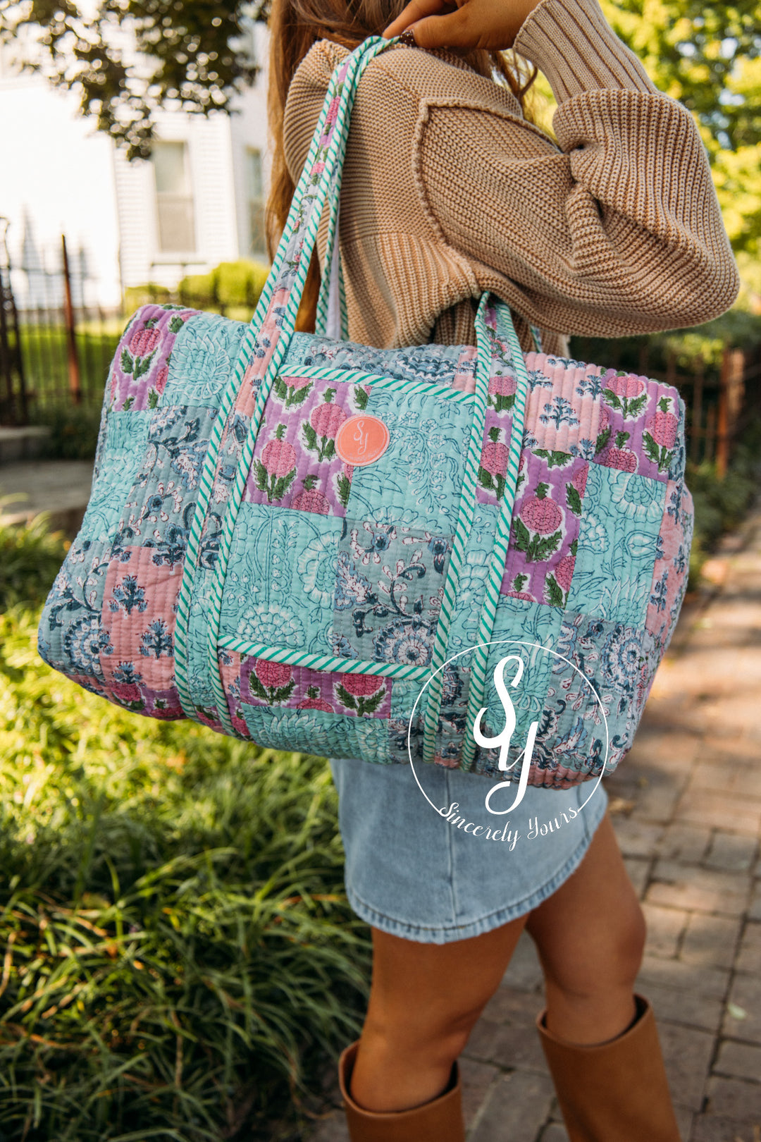 SY Label: Lyra Quilted Duffle Bag