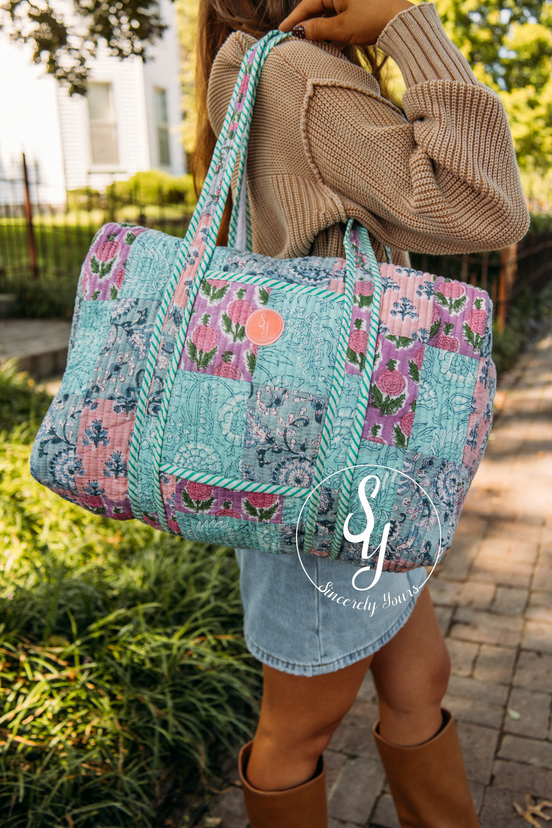SY Label: Lyra Quilted Duffle Bag