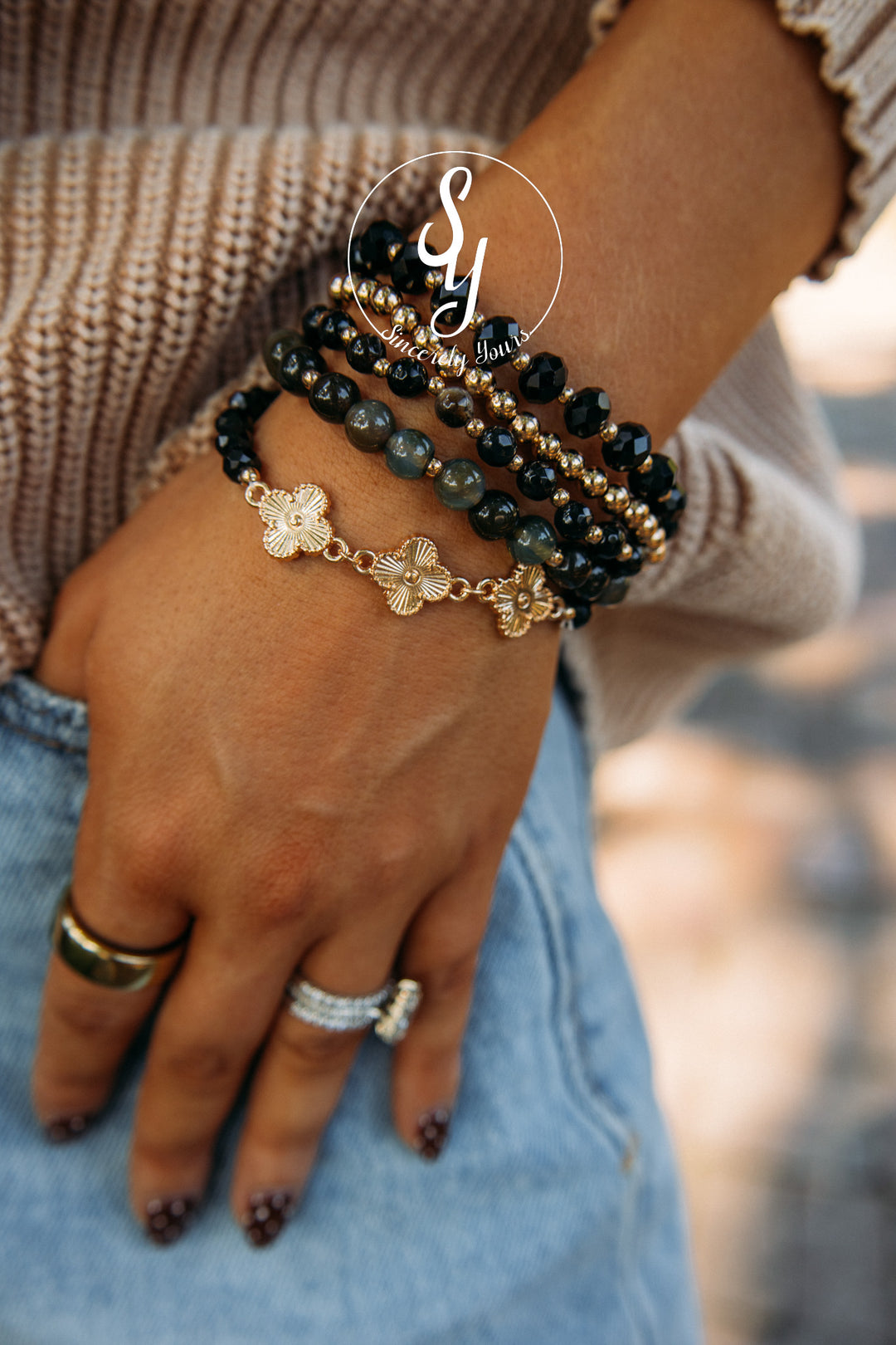 Feels Pretty Bracelet - Black