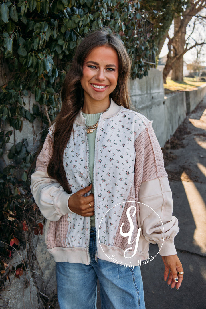 Flowers For A Moment Jacket - Oatmeal