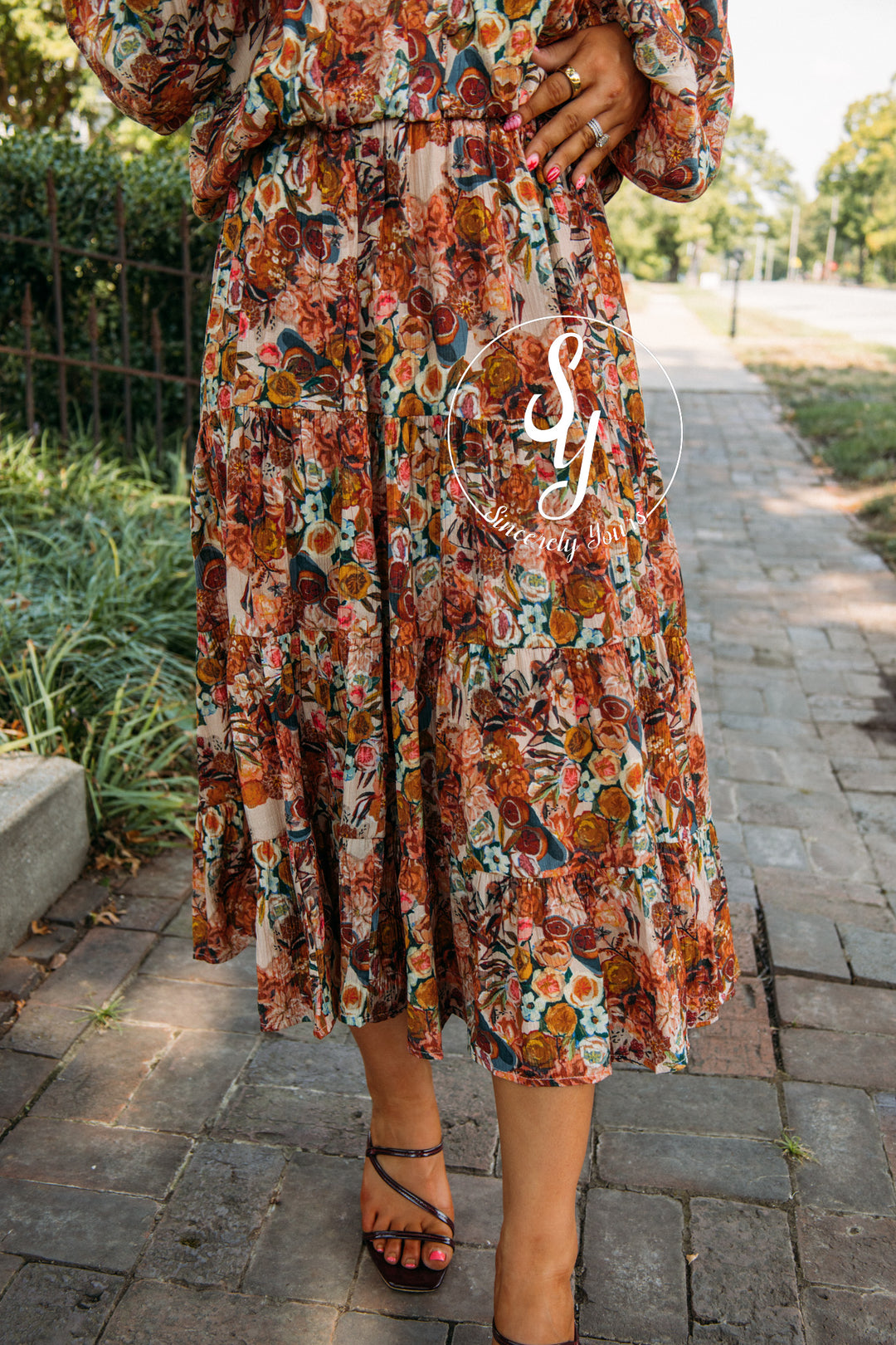 Garden Floral Skirt-Taupe