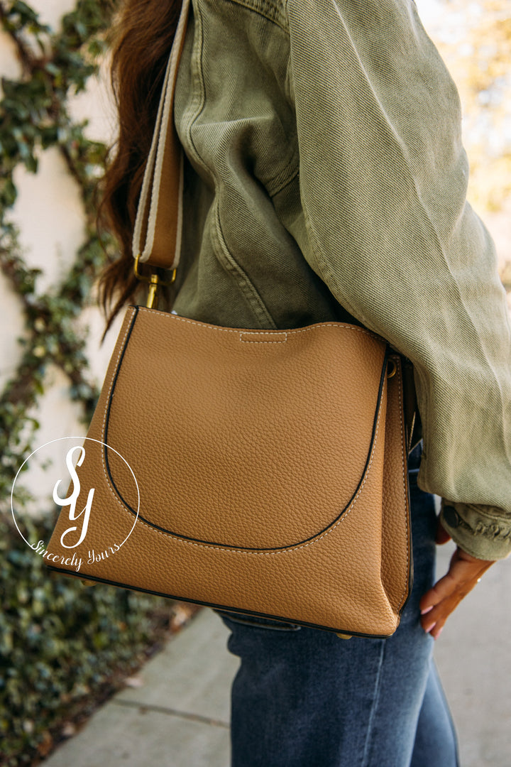 Garland Purse - Tan