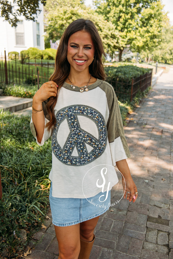 Simply Peace Top- Ivory/Olive