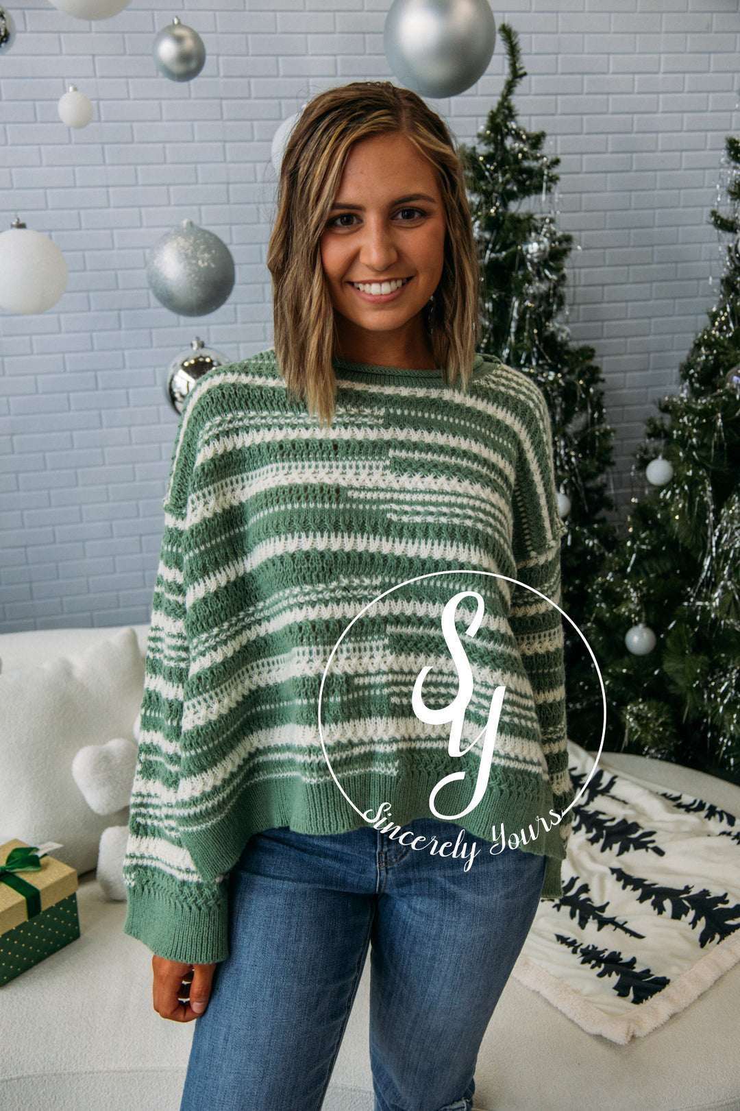 Year After Year Sweater - Green/White