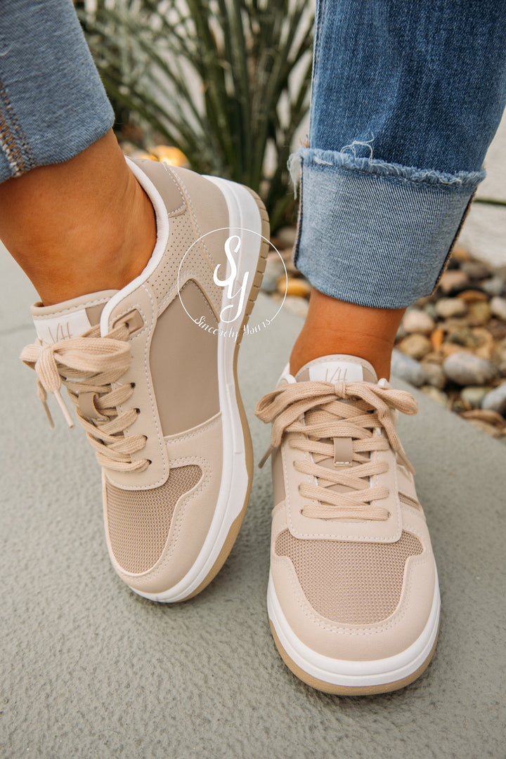 Vintage Havana:  Fresh Sneaker - Beige