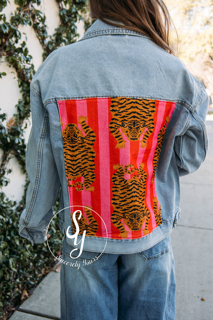 Stripe Tiger Jacket - Med Wash
