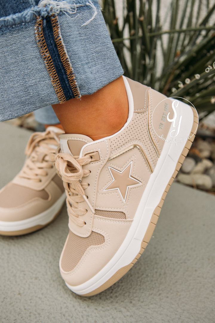 Vintage Havana:  Fresh Sneaker - Beige