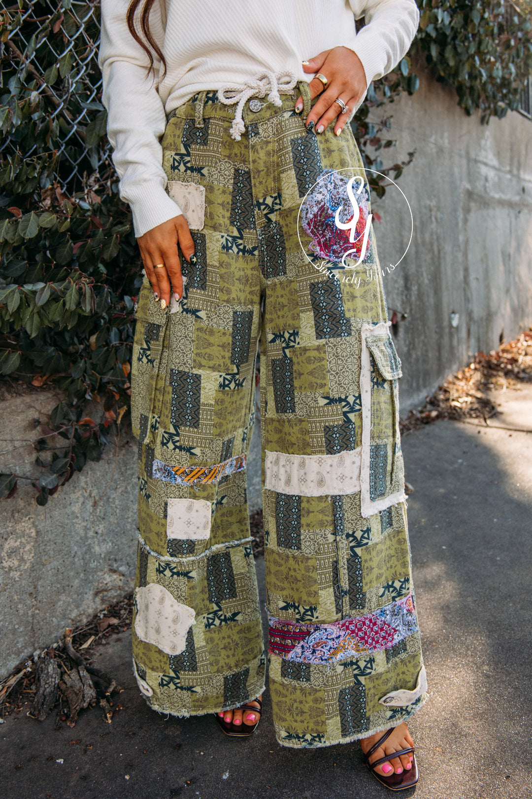 Boho Patch Pant - Olive Multi