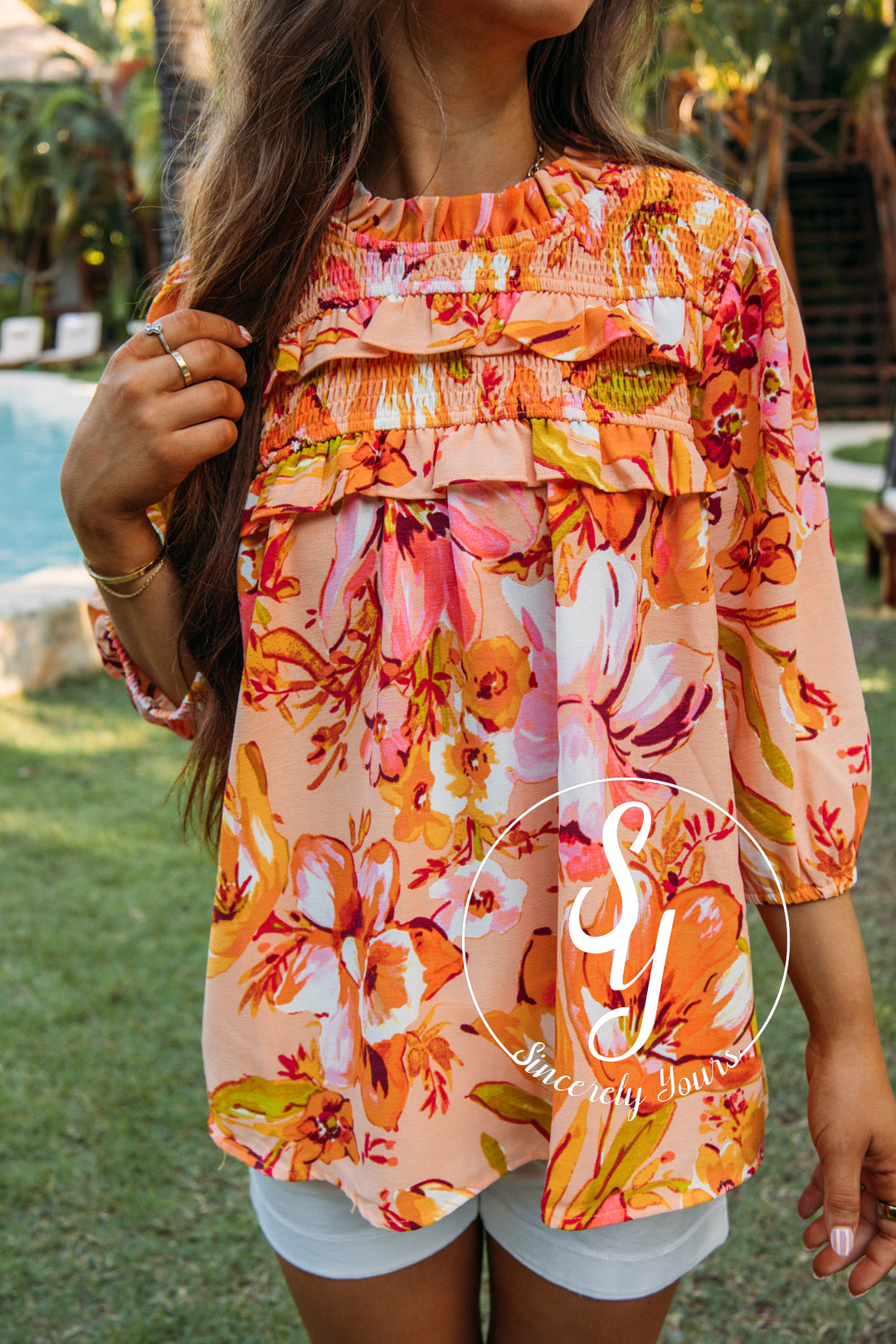 Polished Flower Top- Peach Fuzz