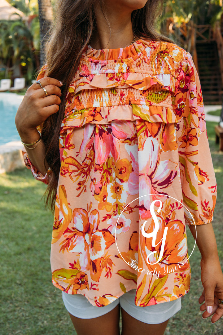 Polished Flower Top- Peach Fuzz