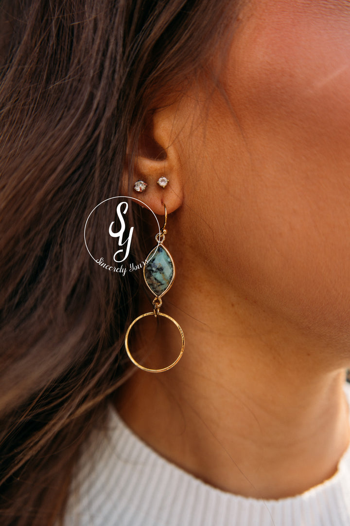 Stunning Stone Earrings - Gold
