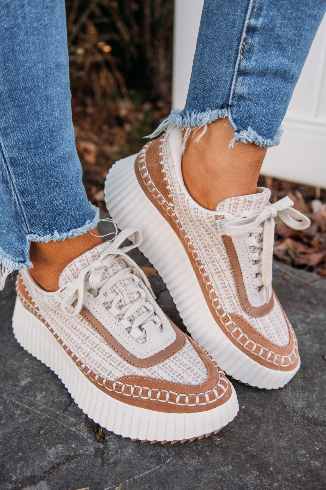 (取寄) ドルチェヴィータ レディース ドーレン Dolce Vita women Dolce Vita Dolen Tan Dolce Vita: Dolen Sneakers - Brown – Sincerely Yours