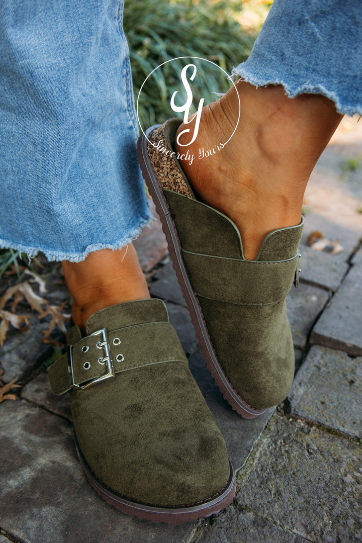 Clove Mule- Olive