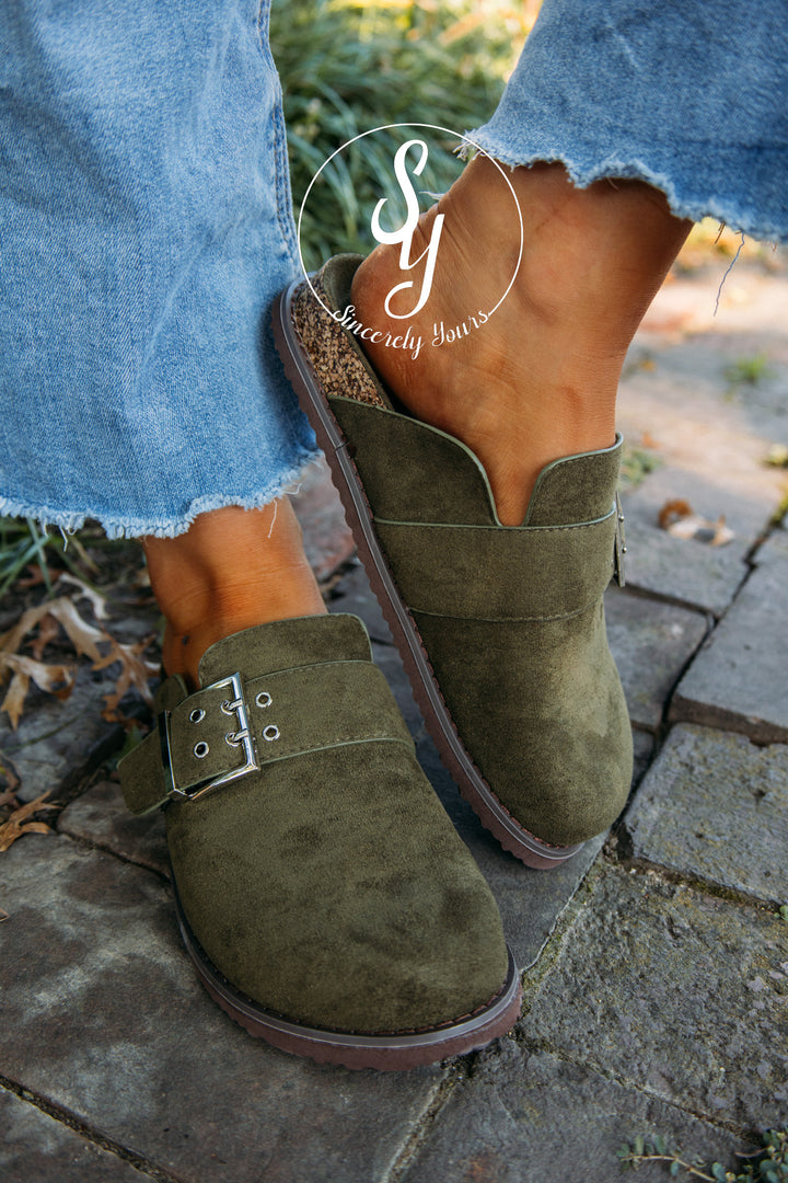 Clove Mule- Olive