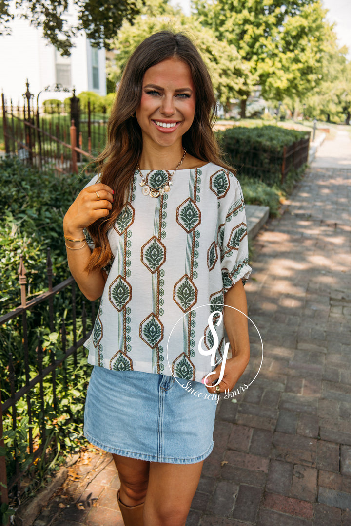 Gorgeous Garden Top- Olive Garden
