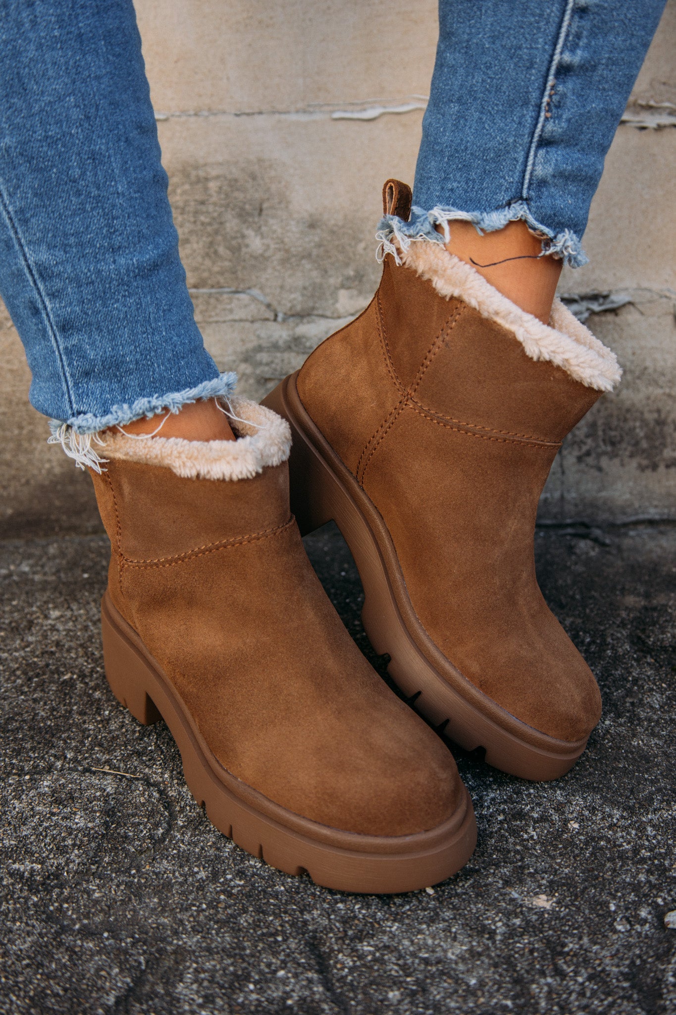 Steve madden 2024 indi suede booties