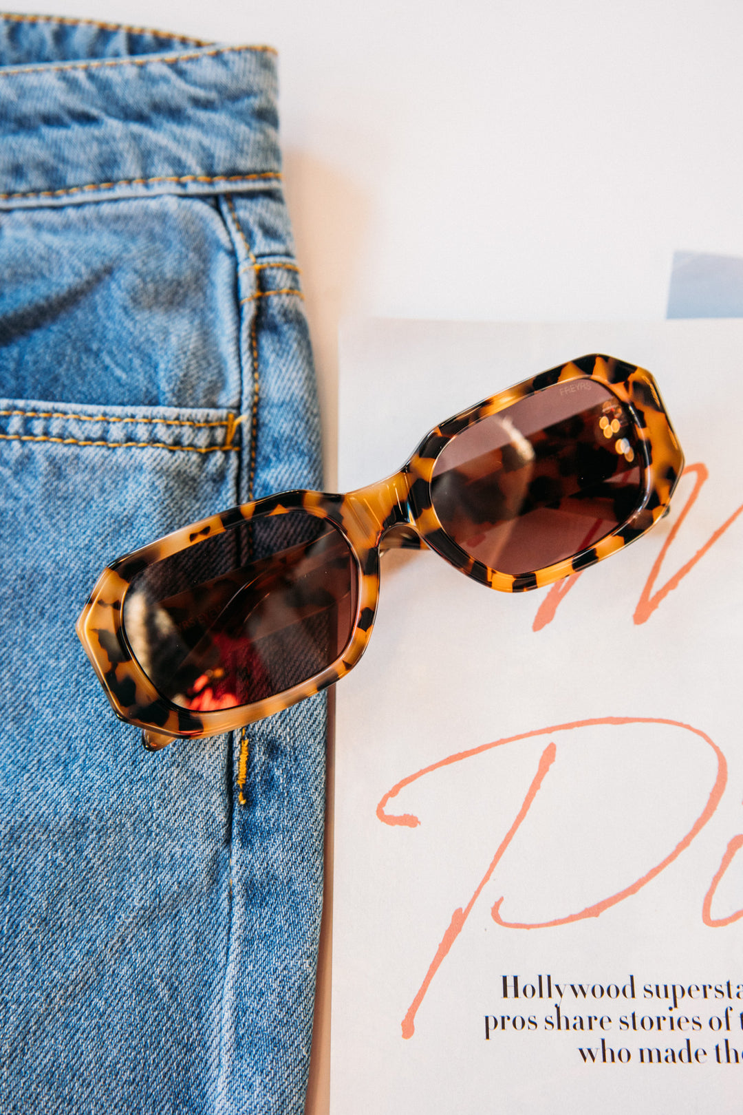 Onyx Acetate Womens Rectangular Sunglasses - Milky Tortiose