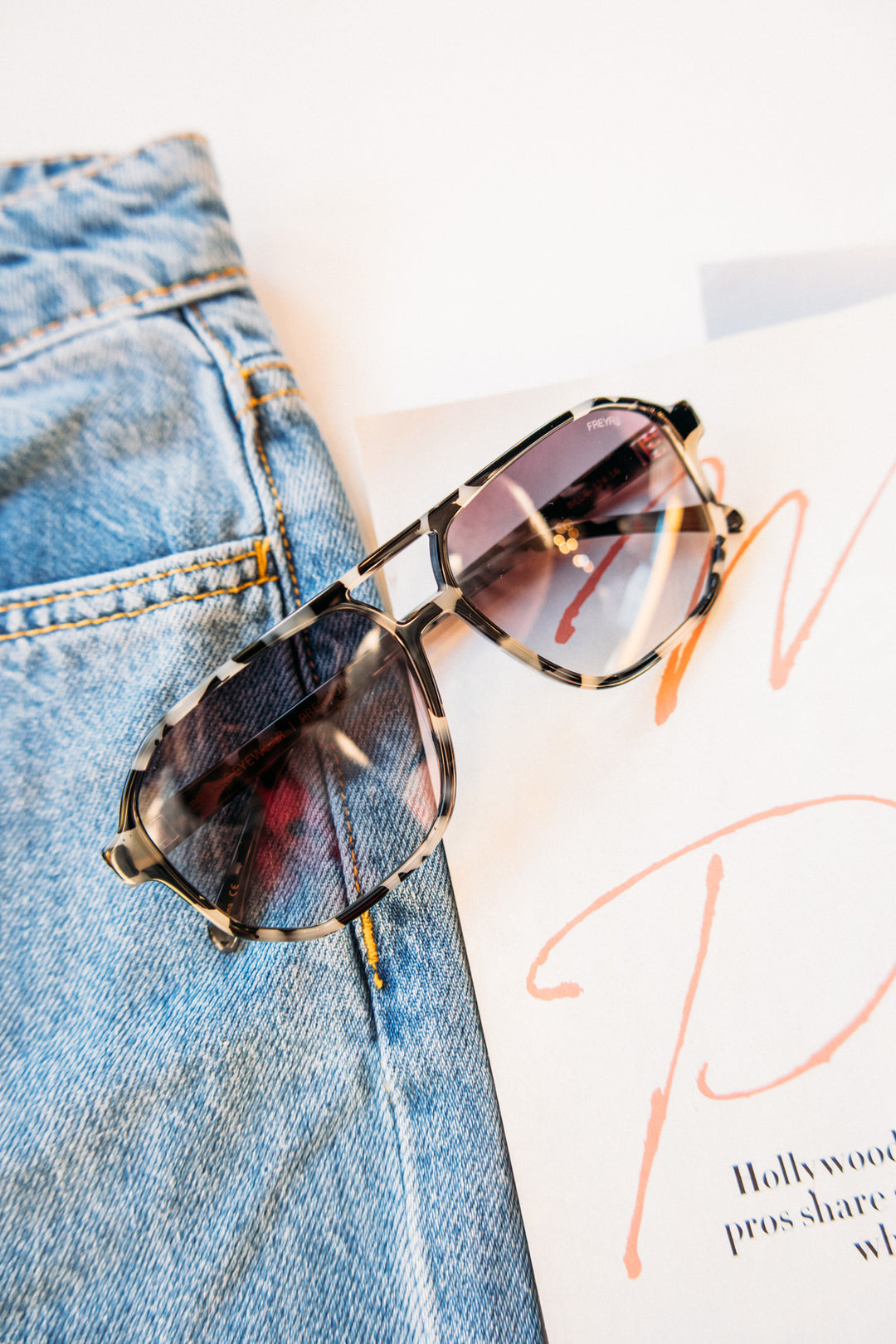 Billie Unisex Aviator Sunglasses - Tortoise