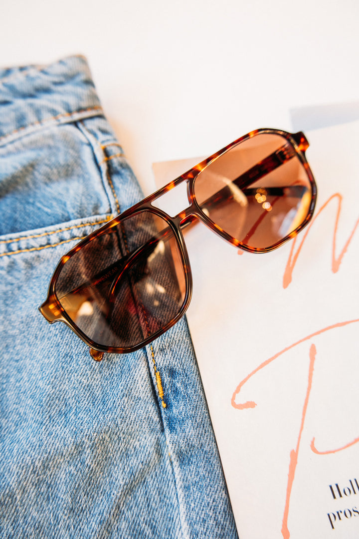 Billie Unisex Aviator Sunglasses - Dark Tortoise