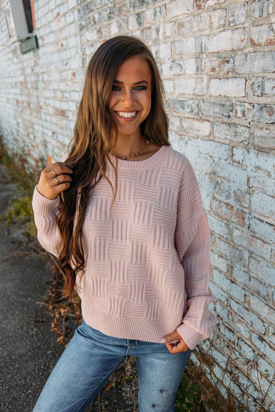 Load image into Gallery viewer, Hayfield Sweater - Dusty Pink
