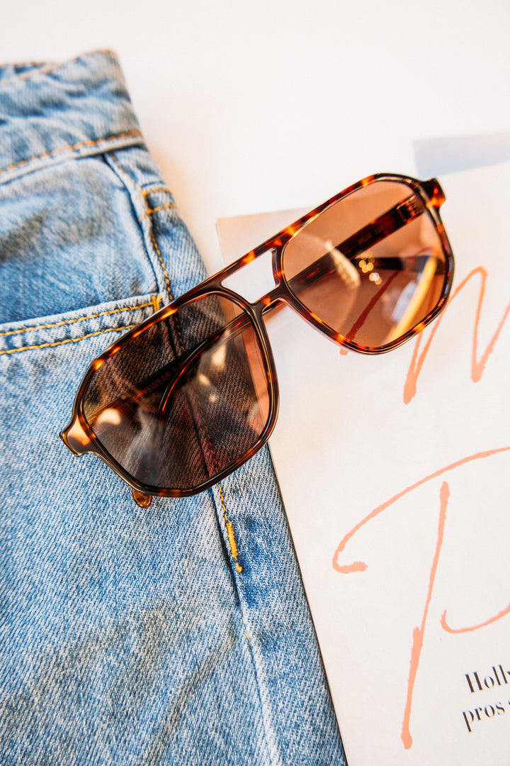 Billie Unisex Aviator Sunglasses - Dark Tortoise