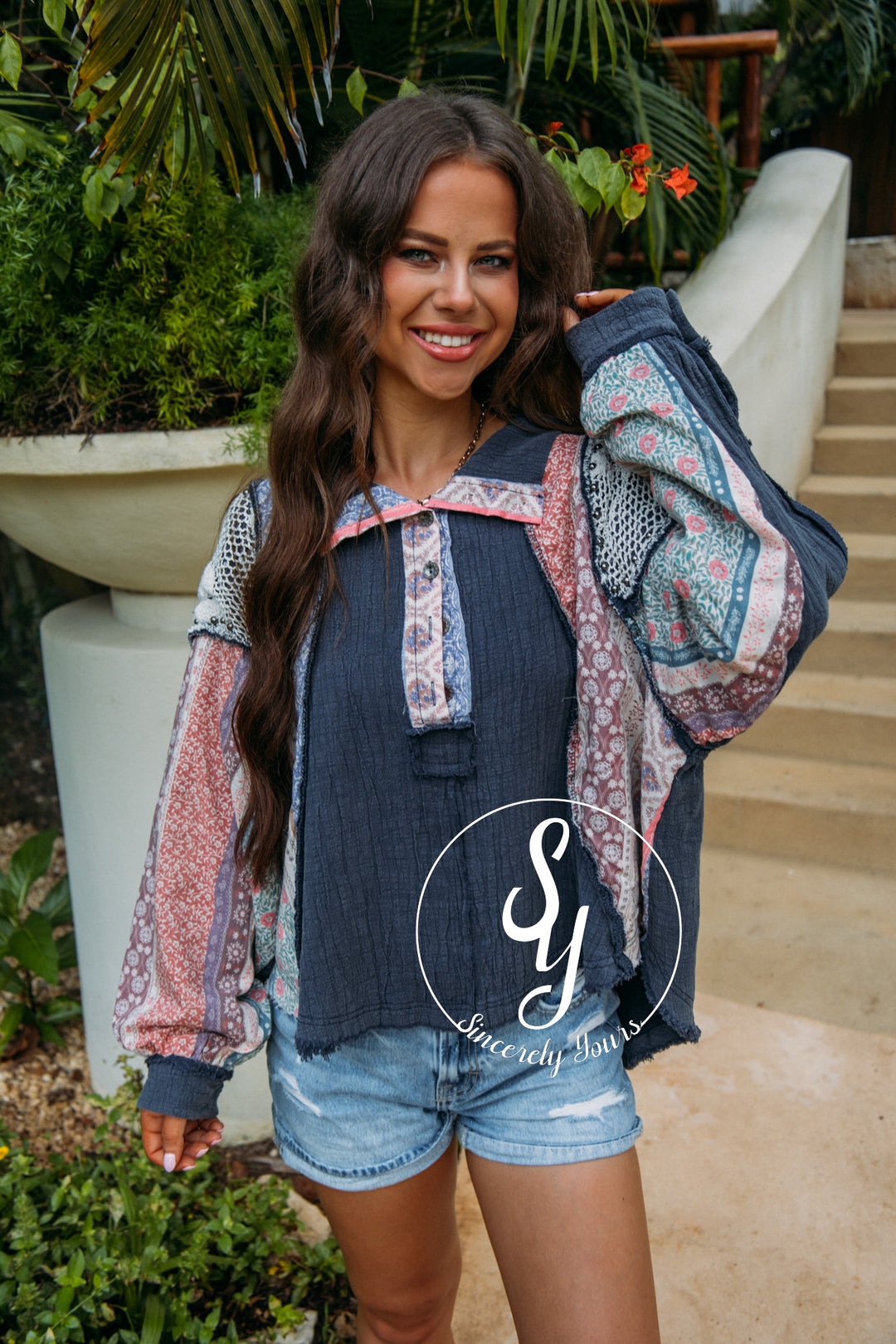 Kindess Chic Pullover - Navy