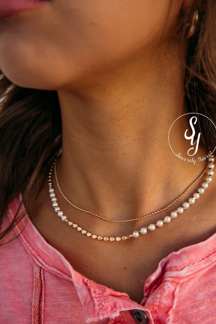 Girly Pearl Necklace - Gold