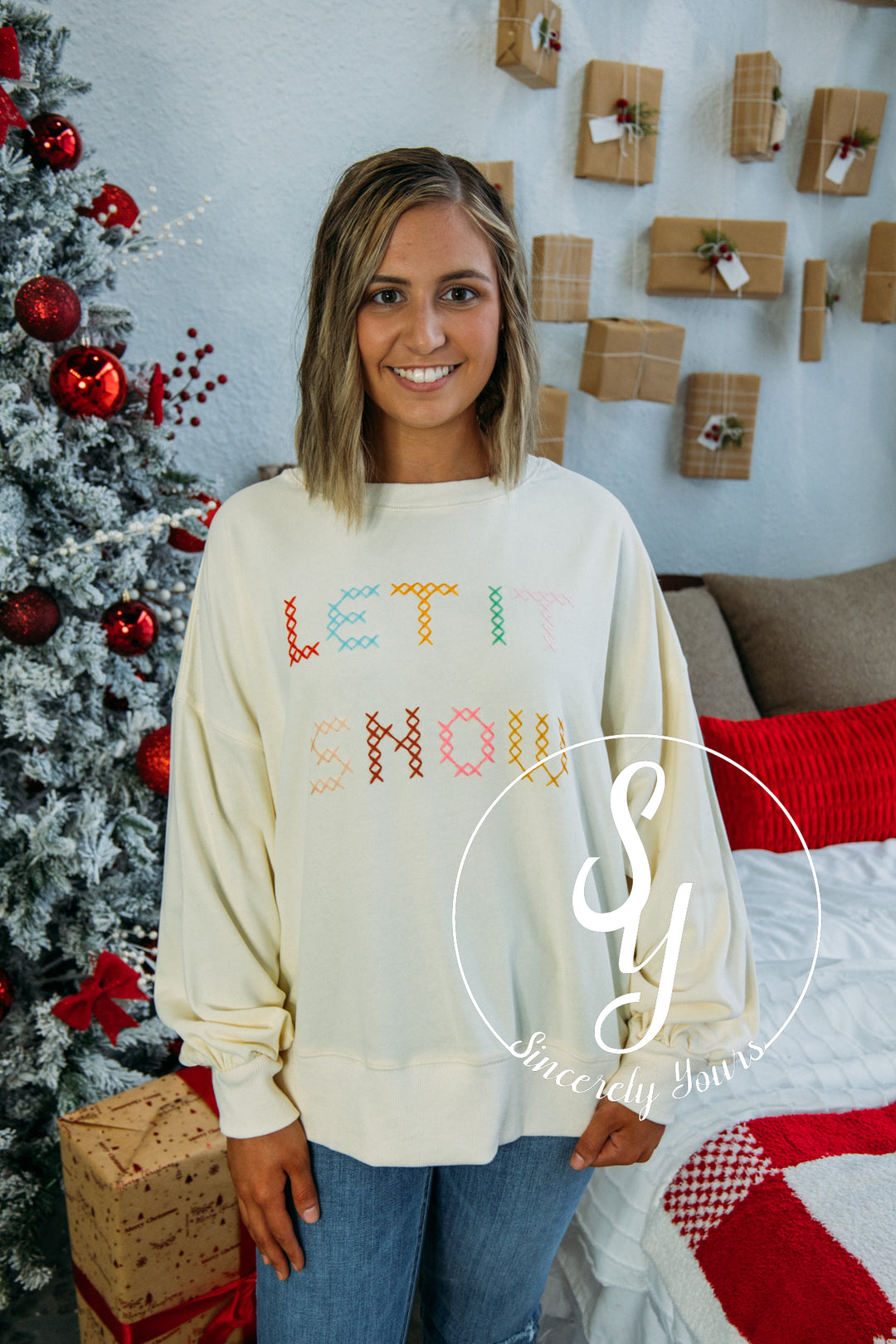 Let It Snow Crewneck - Cream