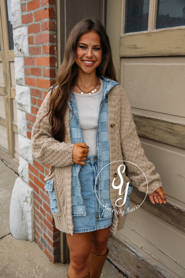 Sweater Love Cardigan - Latte/ Denim