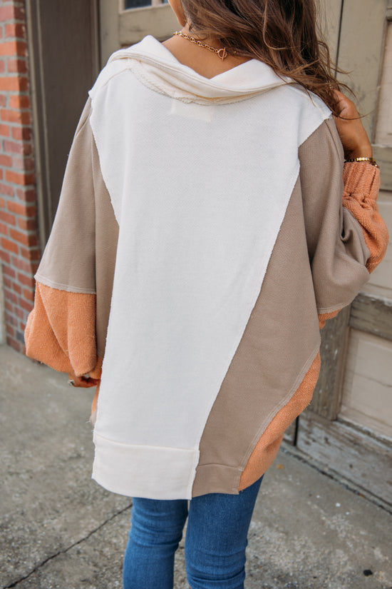Contrasting Pullover - Cream